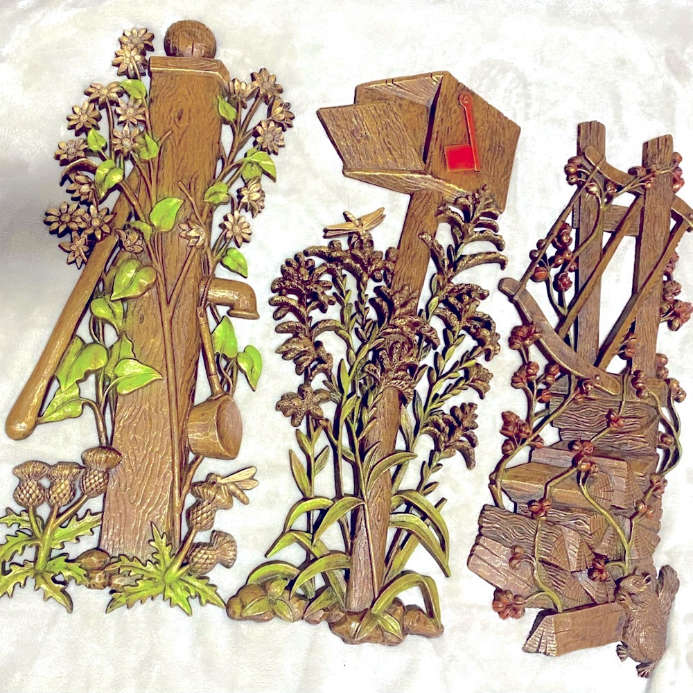Vintage 1972 Burwood Wall Decor